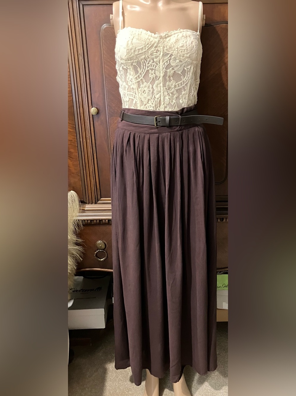 BOUTIQUE EXCLUSIVE BRAND. CHOCOLATE BROWN 100% RAYON MAXI SKIRT